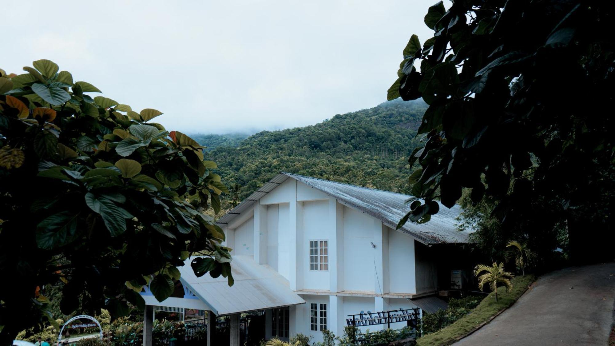 Vythiri Holiday Resort, Wayanad Kültér fotó